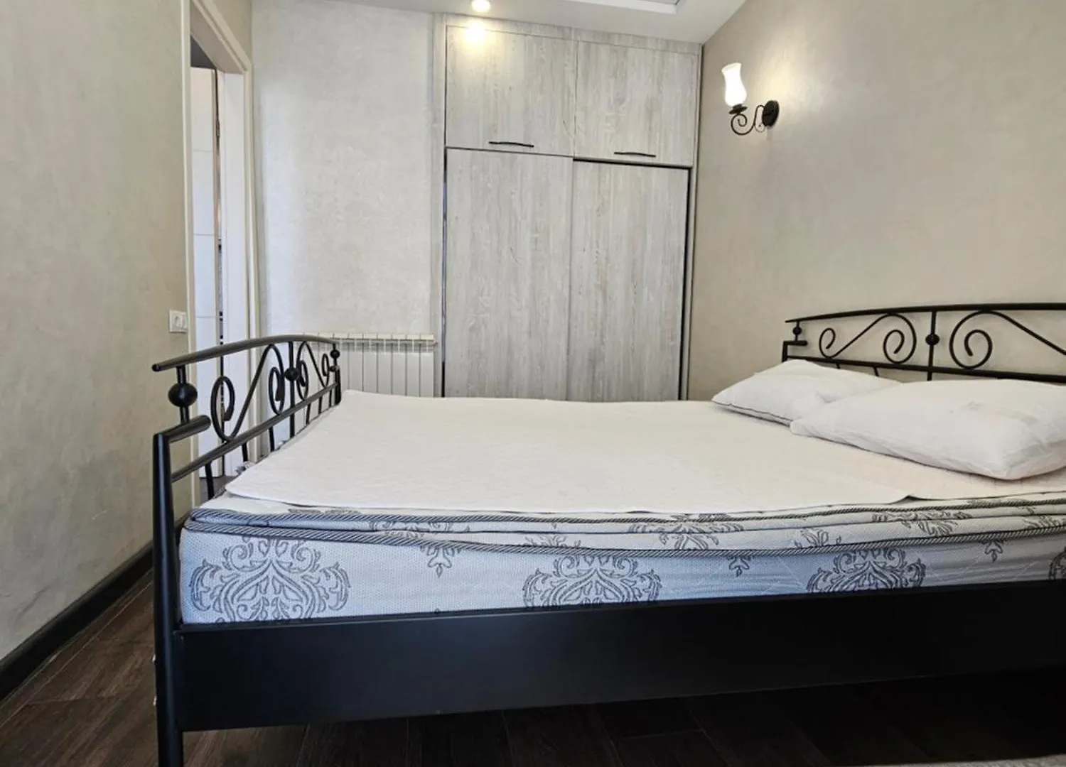 Batumi L&V Apartament 0*,