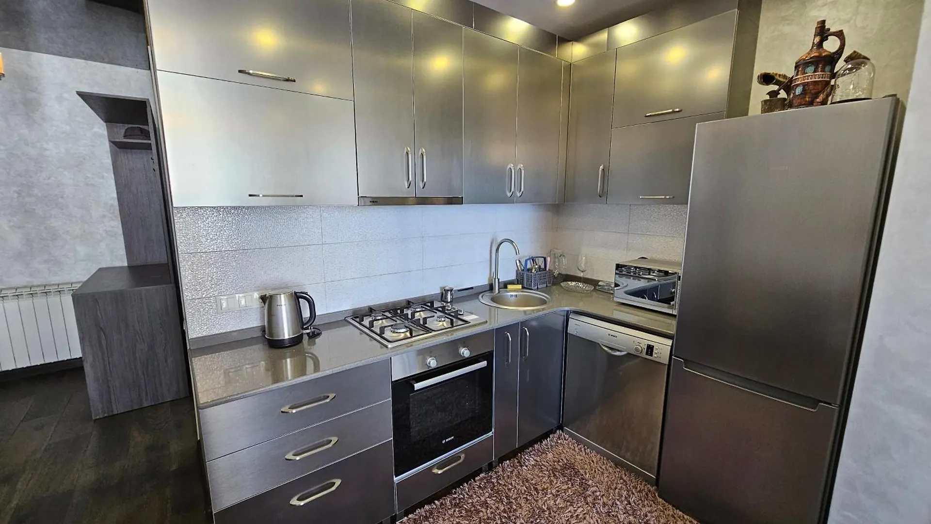 Apartment Batumi L&V Apartament